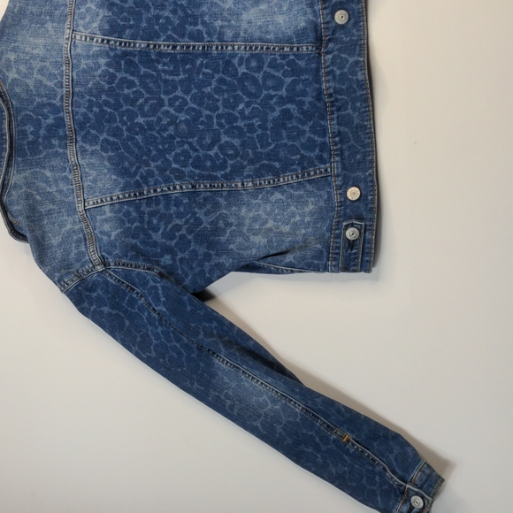 RARE Cheetah Print Harvey Denim Jacket - Picture 8 of 9